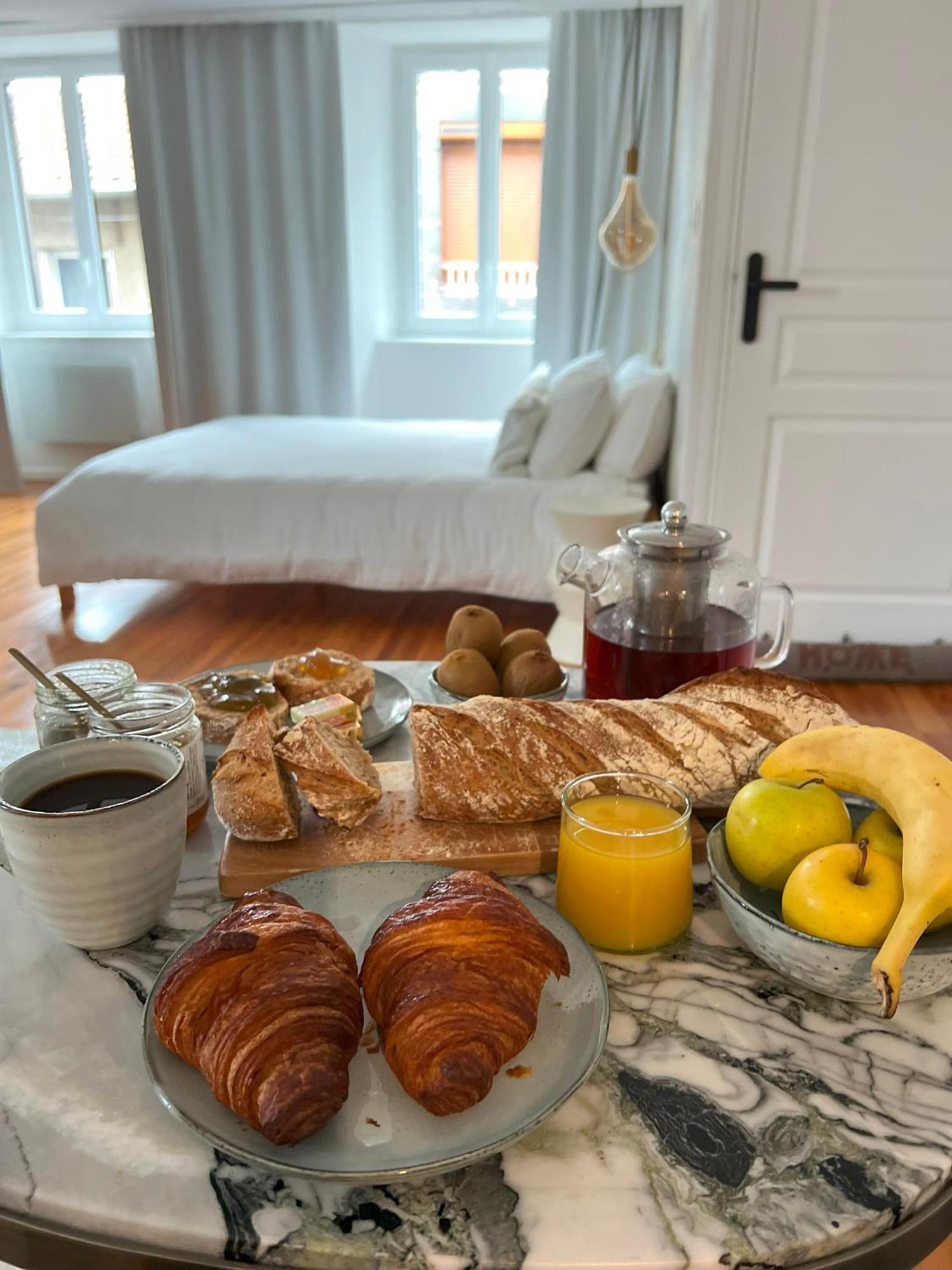 Artist Flat Saint Flour Apartment Екстериор снимка